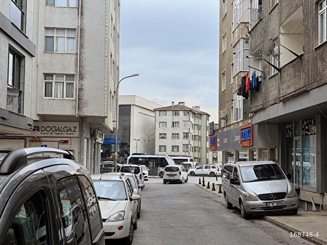 ÇAMÇEŞME E5 YANYOLA KOMŞU 2+1 KOMPLE RESTORASYONLU FERAH DAİRE - Görsel 3
