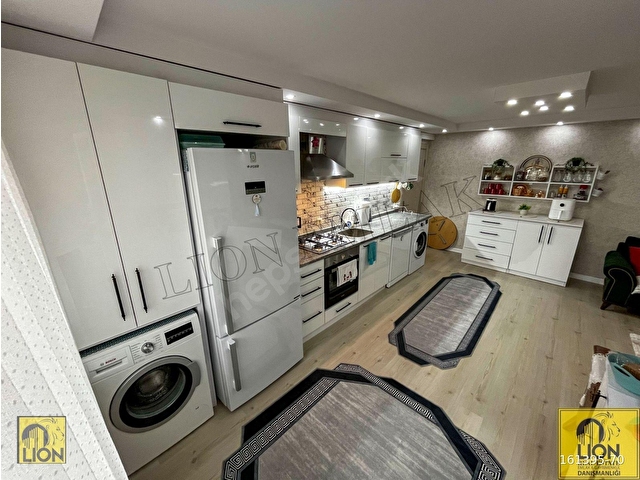 LION EMLAKTAN SÜTLÜCEDE 3+1,GENİŞ,ŞAHANE MANZARALI DAİRE - Görsel 11