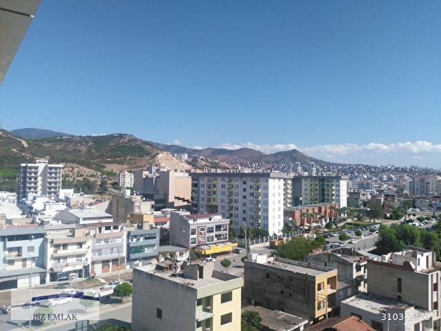 Izmir Karsiyaka Ornekkoy Folkart Yaka Evlerinde Sifir 2 1 3103 2320 Hurriyet Emlak
