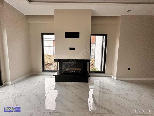 Serdivanda Güvenlikli Site İçi 4+1 Tam Müstakil Lüks Villa - Görsel 24