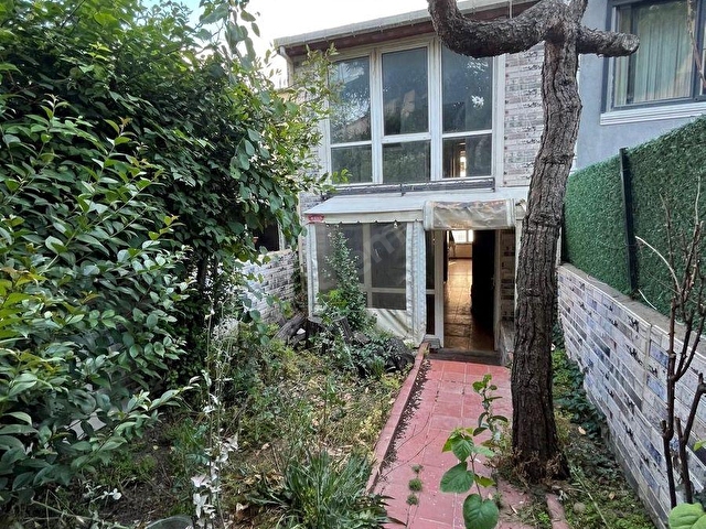 EYÜP SULTAN TOPÇULARDA SATILIK MÜSTAKİL EV 64706416 hepsiemlak