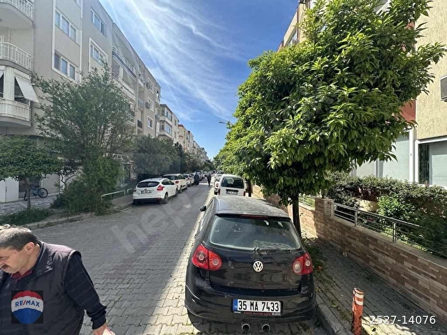 KARŞIYAKA BAHÇELİEVLER BAHÇELİ KİRALIK 2+1 DAİRE - Görsel 17