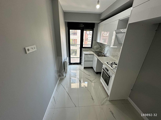 TURYAPTAN BOSTANCIDA 7/24 GÜVENLİK HAVUZ SATILIK SIFIR 2+1 BOŞ - Görsel 9