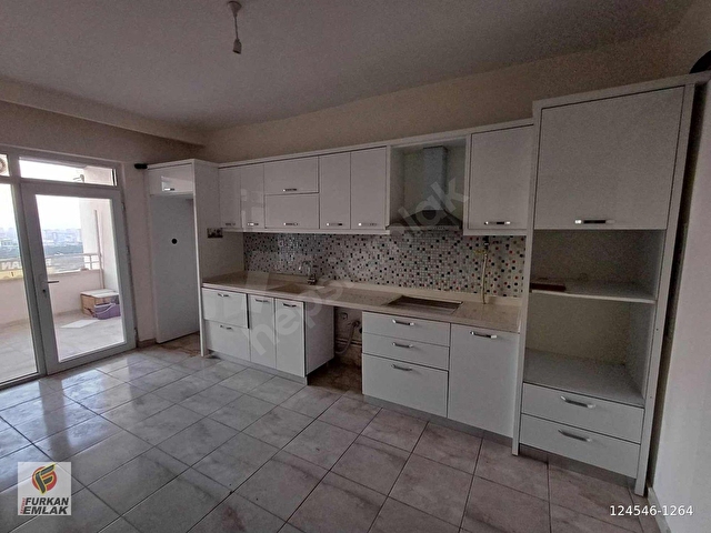 HULUSİ AKAR BULVARI ÜZERİNDE KİRALIK 3+1 DAİRE - Görsel 3