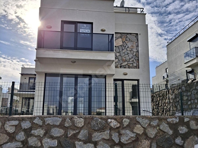 Keremköy Eski adalılar sitesinde doğalgazlı 3+1 müstakil Villa - Görsel 2
