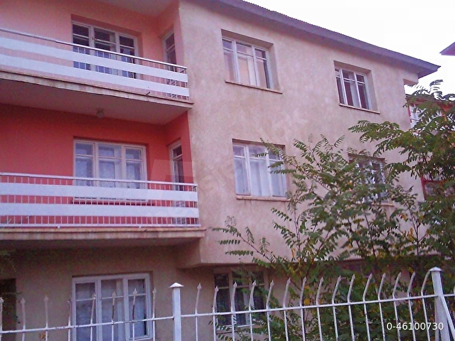 ERZURUM YUNUS EMRE MAHALLESİNDE ŞAHANE KONUMDA KOMBİLİ 3+1 KİRALIK DAİRE - Görsel 3