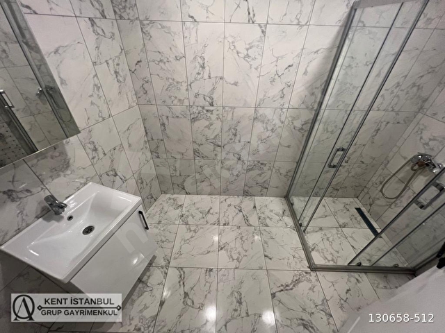 İcadiye Mah.3 Yıllık Binada Asansörlü 2+1 75 m² Bahçe Dubleksi - Görsel 16
