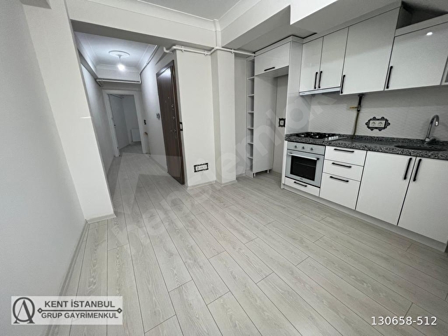 İcadiye Mah.3 Yıllık Binada Asansörlü 2+1 75 m² Bahçe Dubleksi - Görsel 6