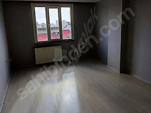 CINAR MH 1400 SK DA SATILIK 2+1 ARAKAT DAİRE