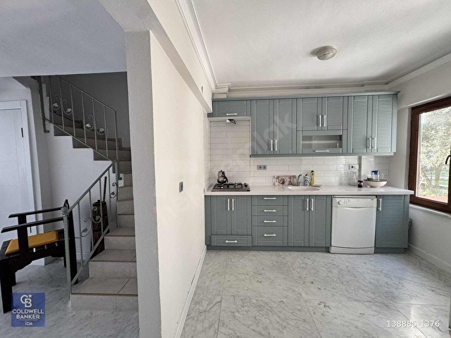 Cunda Lale Adasında Kiralık Eşyalı 2+1 Villa - Görsel 2