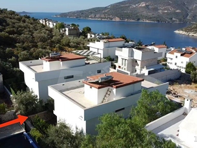 FIRSAT Kalkan Merkezde Tam müstakil 3+1 özel havuzlu villa - Görsel 2