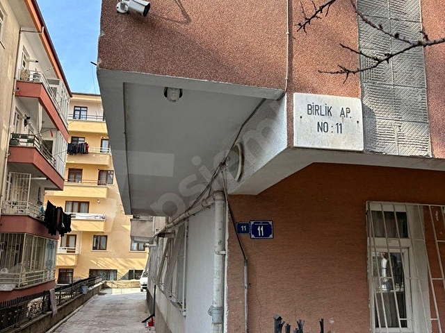 KEÇİÖREN BAĞLARBAŞIN DA KATTA 3+1 KOMBİLİ DAİRE