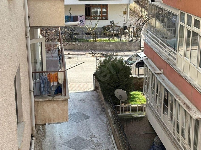 KEÇİÖREN BAĞLARBAŞIN DA KATTA 3+1 KOMBİLİ DAİRE - Görsel 8