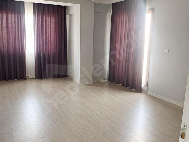 YELKİ MERKEZDE GENÇ BİNADA,3+1,BAKIMLI,SATILIK DAİRE. - Görsel 12