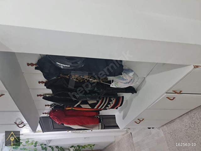 GÜZELYURT MAHALLESİN DE UYGUN FİYATLI İÇİ YAPILI SATILIK DAİRE - Görsel 14
