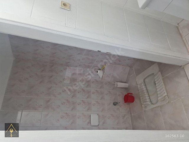 GÜZELYURT MAHALLESİN DE UYGUN FİYATLI İÇİ YAPILI SATILIK DAİRE - Görsel 10
