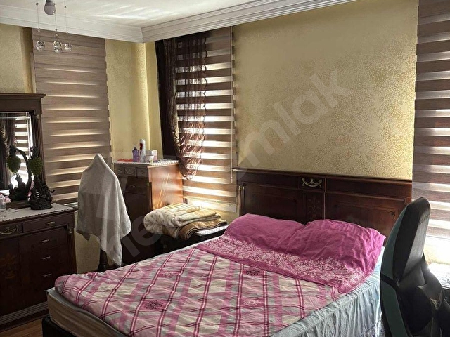 Kenan Evrende sessiz ve nezih bir apartmanda büyük daire - Görsel 6