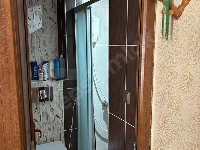 Kenan Evrende sessiz ve nezih bir apartmanda büyük daire - Görsel 3