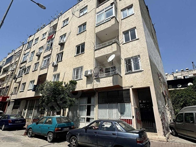 SSK CİVARI MERKEZİ KONUMDA ARA KAT G/K CEPHE KREDİYE UYGUN DAİRE - Görsel 2