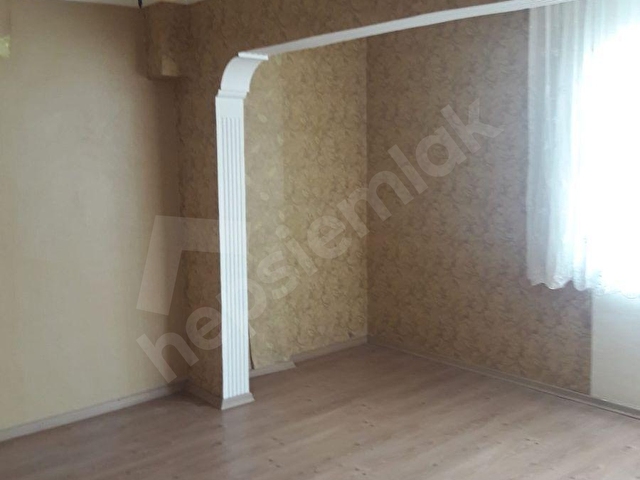BAYRAKLI ADALET MAHALLESİNDE 3 KATLI BİNA 3. KAT 2+1 KİRALIK DAİRE - Görsel 7
