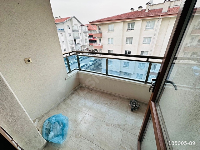 1080. CADDE ÜZERİNDE ÇİFT BANYOLU 4+1 KİRALIK DUBLEX - Görsel 17