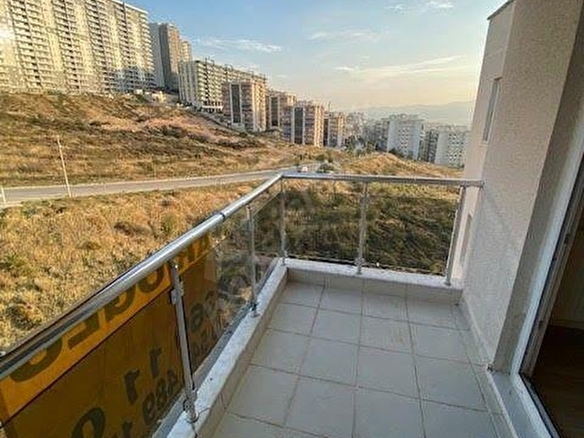İzmir Bayraklı Yamanlar Anıttepe de 3+1 183m2.kiralık Daire - Görsel 21