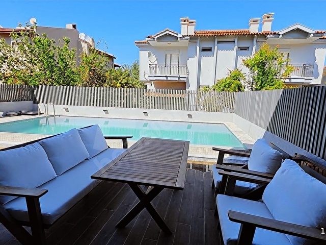 ROYAL EMLAKTAN ILICADA DENİZE YÜRÜME MESAFESİNDE 3+1 VİLLA - Görsel 2