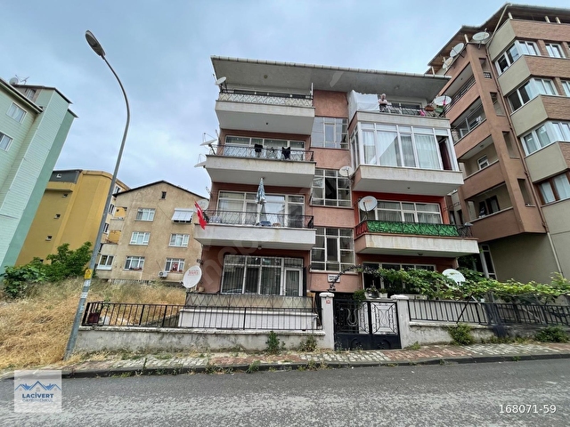 MARMARAY DİBİNDE FULL EŞYALI BALKONLU DENİZ MANZARALI LÜX DAİRE - Görsel 19