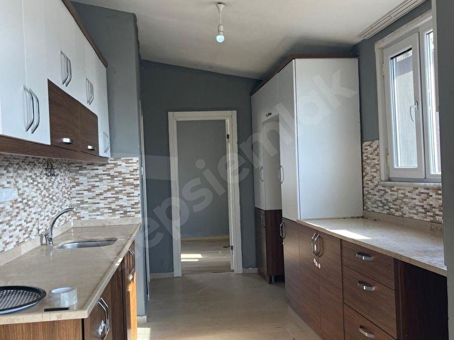 KUŞTEPE SON DURAKTA YENİ BİNADA KİRALIK 2+1 DAİRE - Görsel 5