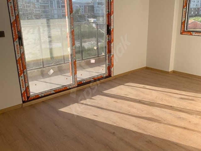 ATA MAHALLESİ 3+1 ÇEVRE BULVARINA ÇOK YAKIN LÜKS VE ÖNÜ AÇIK DAİRE - Görsel 4