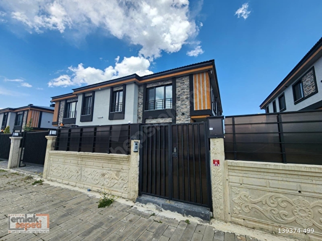 ERZURUM EMLAK SEPETİNDEN DADAŞKENTTE KİRALIK LÜKS 5+1 VİLLA - Görsel 28