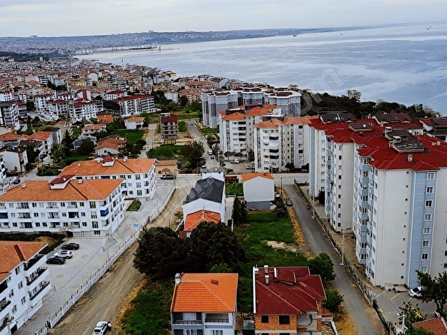 TOPAĞAÇTA DENİZ MANZARALI LÜKS 1+1- GENİŞ BALKONLU KÖŞE DAİRE - Görsel 13
