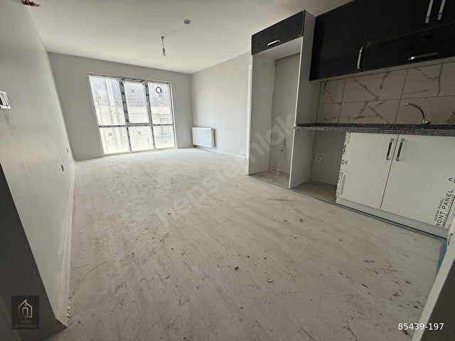 SULTAN SELİM MAH. MERKEZDE 8.KAT BALKONLU BOŞ 2+1 DAİRE - Görsel 15