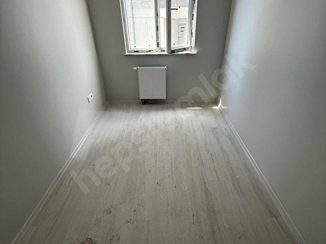 SULTAN SELİM MAH. MERKEZDE 8.KAT BALKONLU BOŞ 2+1 DAİRE - Görsel 9