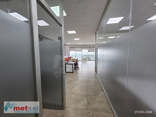 metsel PRESTİJLİ İŞMERKEZİN DE EŞYALI HAZIR MASRAFSIZ OFİS - Görsel 25
