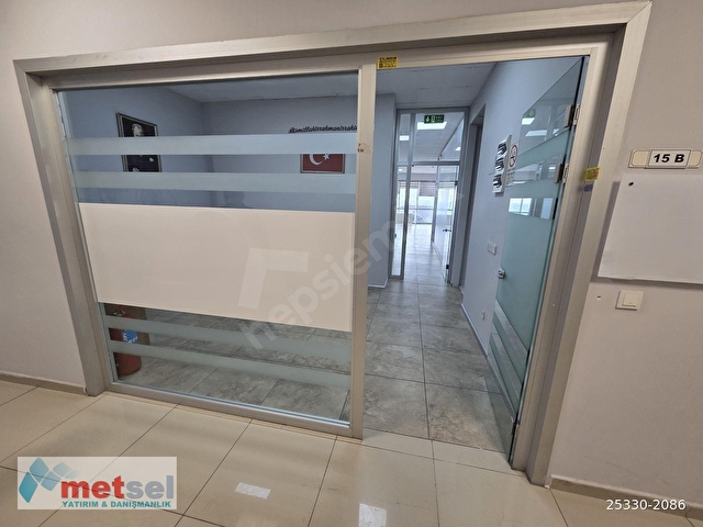 metsel PRESTİJLİ İŞMERKEZİN DE EŞYALI HAZIR MASRAFSIZ OFİS - Görsel 23