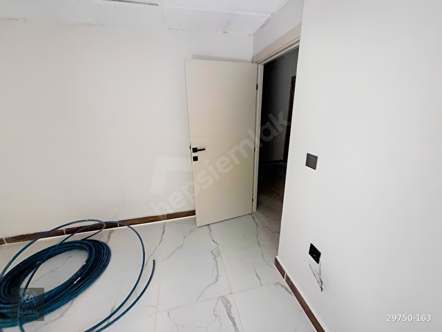 Konyaaltı Kiralık 1 + 1 boş daire içi yenilenmiş yerden ısıtmalı - Görsel 8