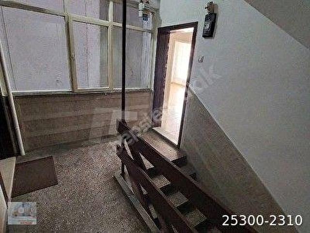 BAHÇELİEVLER MAH.4.CADDE ÜZER METRO VE HASTANELER YAKINI KATTA 3+1 TEMİZ SATILIK DAİRE ÖZGEDEN..!!! - Görsel 16