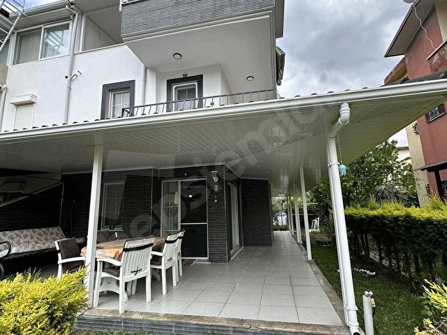 KUŞADASI DAVUTLAR MAHALLESİ 3+1 VİLLA - Görsel 8