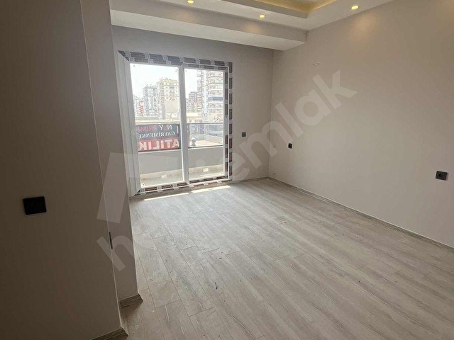ERDEMLİ AŞAĞI ALATA 3+1 B. MUTFAK DENİZE 150 METRE SATILIK - Görsel 5