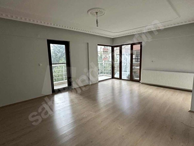 GÖLBAŞI GÖRAL EMLAK SATILIK 3+1 DAİRE 120 m2 KÖK TAPU - Görsel 2