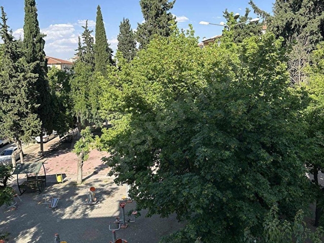 METYAPI GAYRİMENKULDEN SATILIK BAHÇELİEVLER DE 3+1 FIRSAT DAİRE - Görsel 2