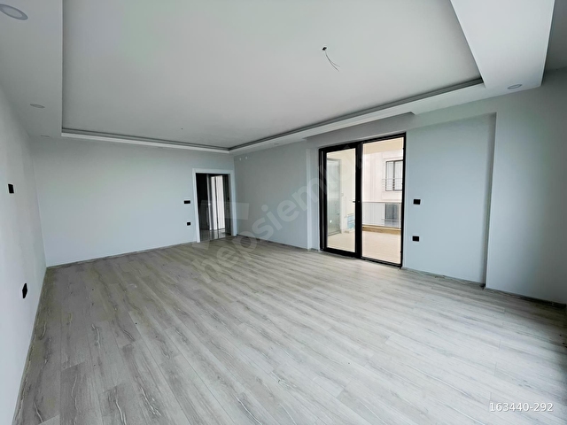 VİP GAYRİMENKULDEN BEŞİRLİ MANZARA EVLERİNDE SATILIK 4+1 DAİRE - Görsel 9
