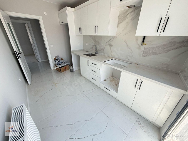 ANKADAN ÜSKÜDAR BULGURLU SIFIR 2+1 GENİŞ DAİRE