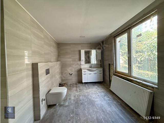 BAHÇEŞEHİR UPHİLLDE 1100 M2 HAVUZLU ÖZEL BAHÇELİ MALİKANE - Görsel 30