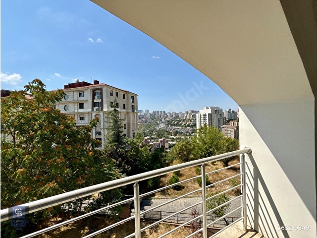 BAHÇEŞEHİR UPHİLLDE 1100 M2 HAVUZLU ÖZEL BAHÇELİ MALİKANE - Görsel 12