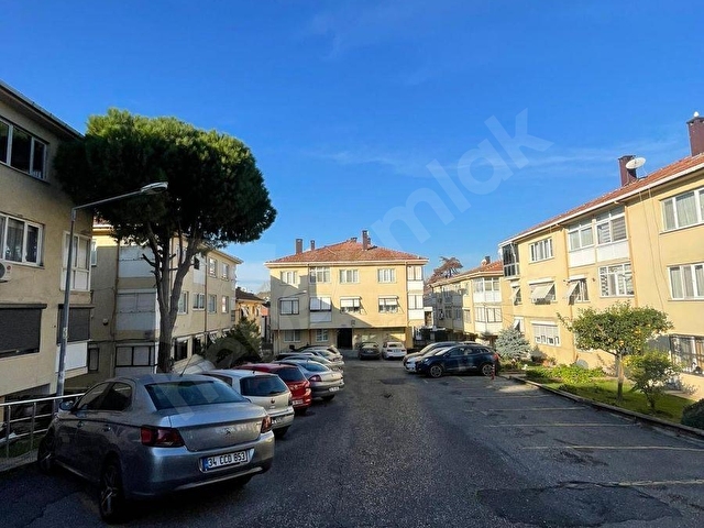 FLORYADA DÖNÜŞÜM AŞAMASINDA SİTE İÇERİSİNDE DÜZ GİRİŞ KAT 2+1 - Görsel 4