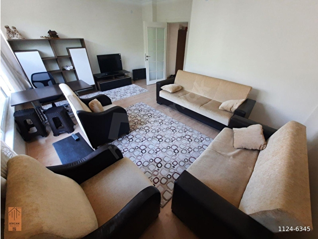 BAHÇELİEVLER 65.SOKAKTA (ESKİ 25.) BİRCANDAN EŞYALI 2.KAT 105 m² 3+1 KOMBİLİ ÖĞRENCİYE UYGUN DAİRE - Görsel 9