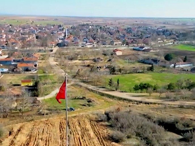 PINARHİSAR İLÇESİ SÜTLÜÇE KÖYÜNDE 2.542 m2 SATILIK - Görsel 13