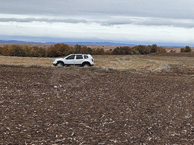 PINARHİSAR İLÇESİ SÜTLÜÇE KÖYÜNDE 2.542 m2 SATILIK - Görsel 20